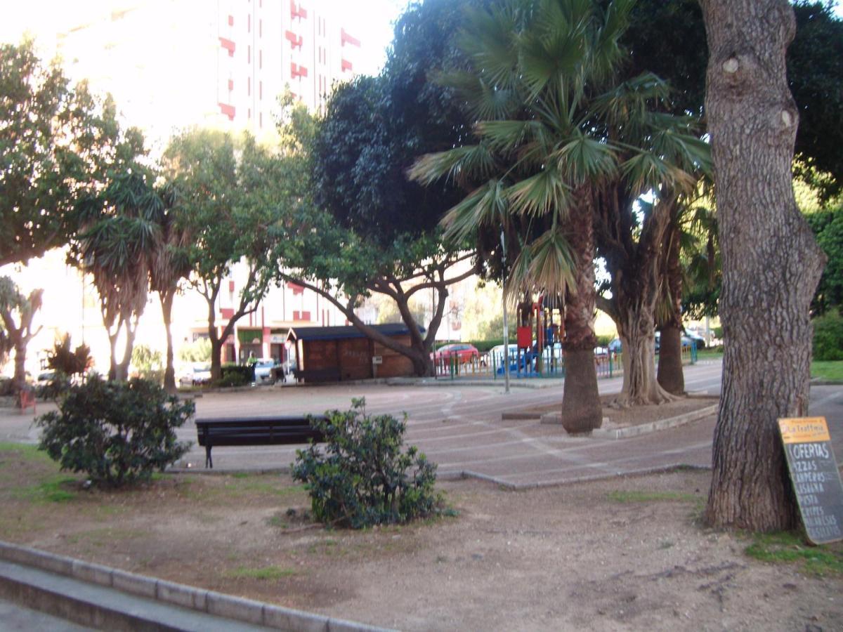 דירות בנאלמדנה Nuevo Corinto Estudio 35 Metros מראה חיצוני תמונה